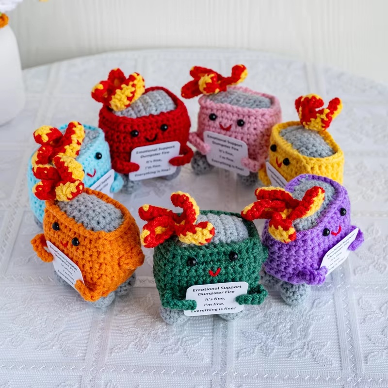 Handmade Crochet Dumpster Fire - đánh giá và giá Home And Textiles Today
